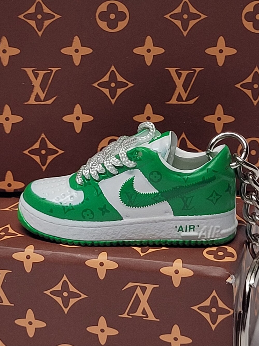 Mini 3D Luxury Fashion Basketball Sneaker Keychain Green White Bag Charm